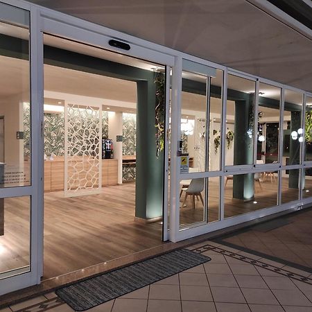 Residence Quadrifoglio Cervia Exterior photo