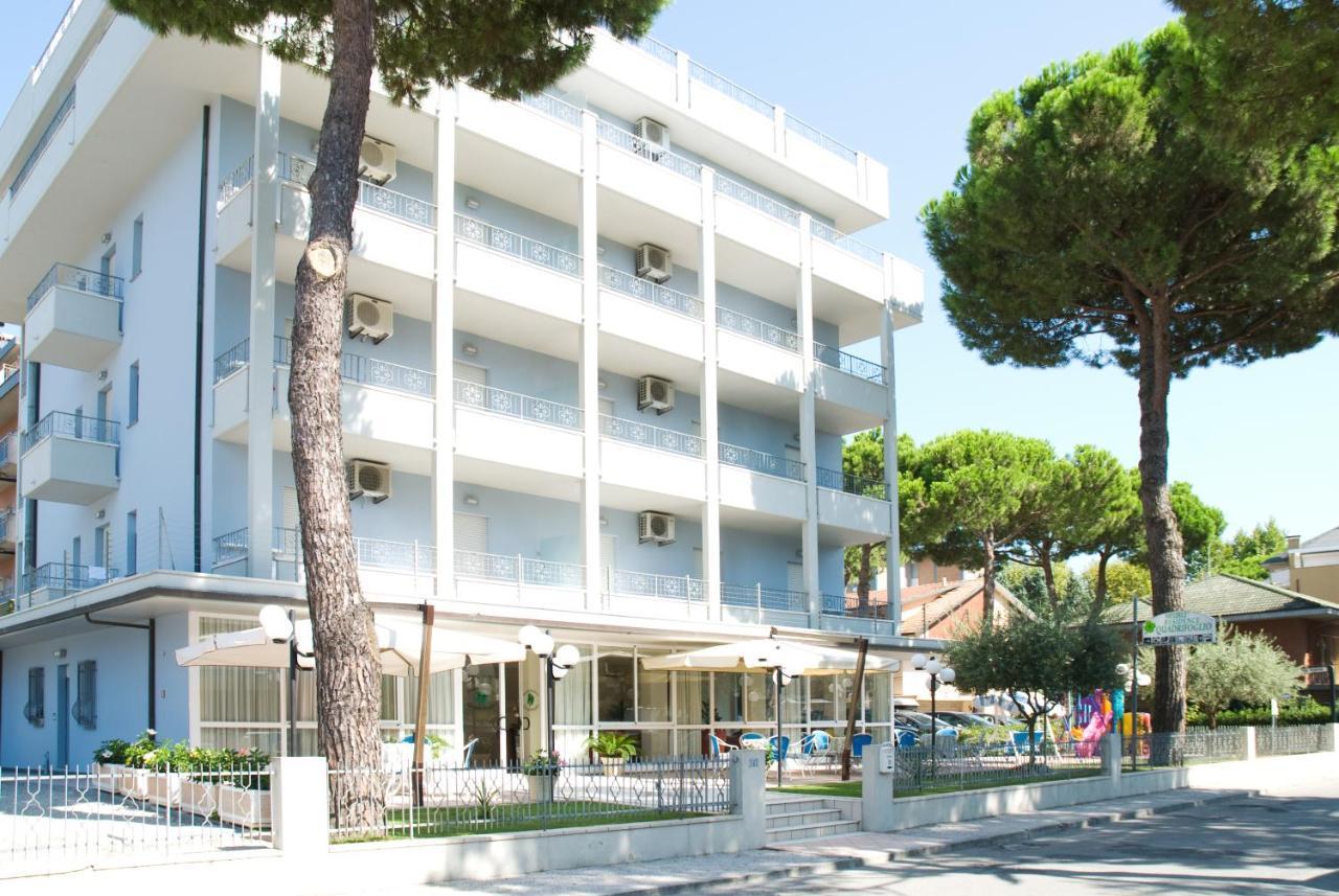 Residence Quadrifoglio Cervia Exterior photo